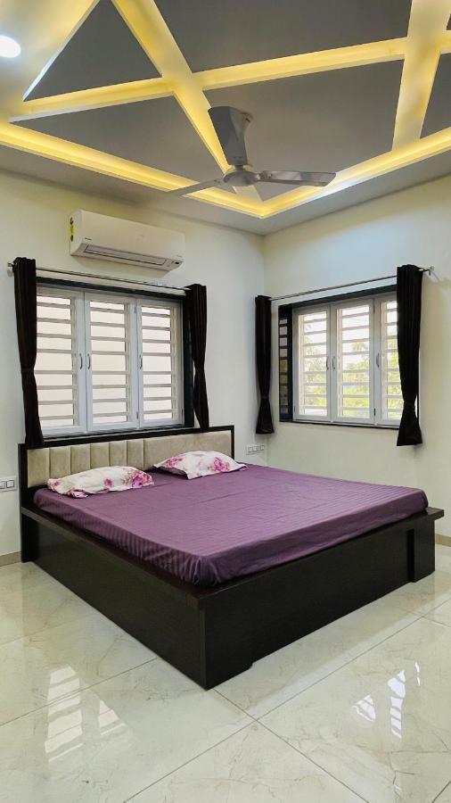 Luxurious 3 Bhk Villa In Bhuj - Shivani Homestay Exterior photo